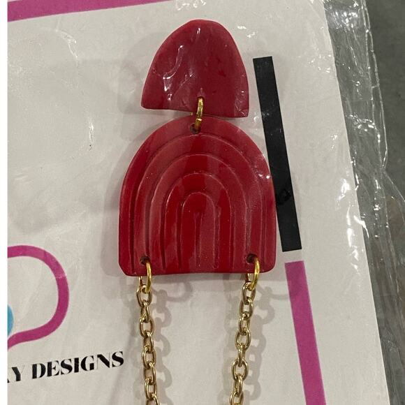 Swanky Designs Chained Up Dangle Earrings - Picture 5 of 6